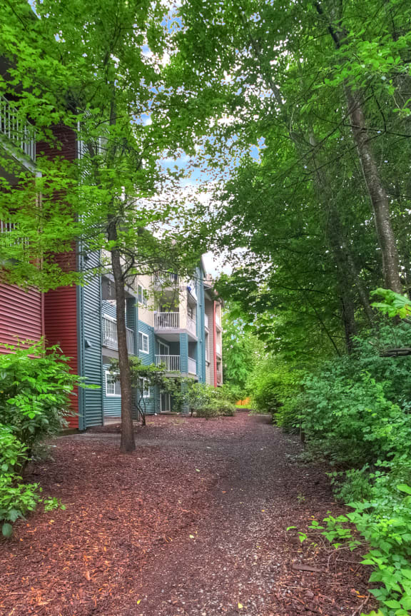 Mill Pointe Apartments in Everett, WA